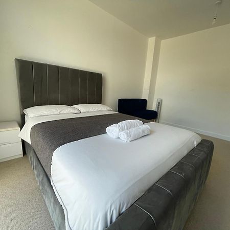 Riverside Rooms And Apartments لندن المظهر الخارجي الصورة