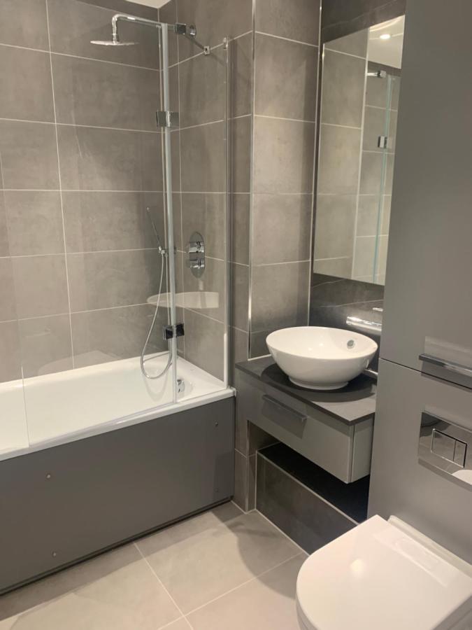 Riverside Rooms And Apartments لندن المظهر الخارجي الصورة