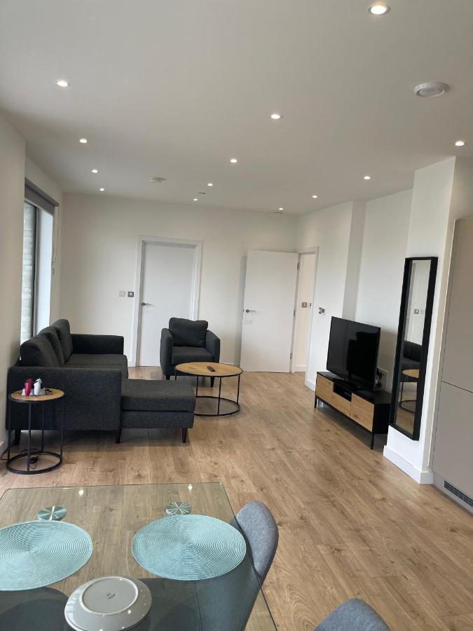 Riverside Rooms And Apartments لندن المظهر الخارجي الصورة